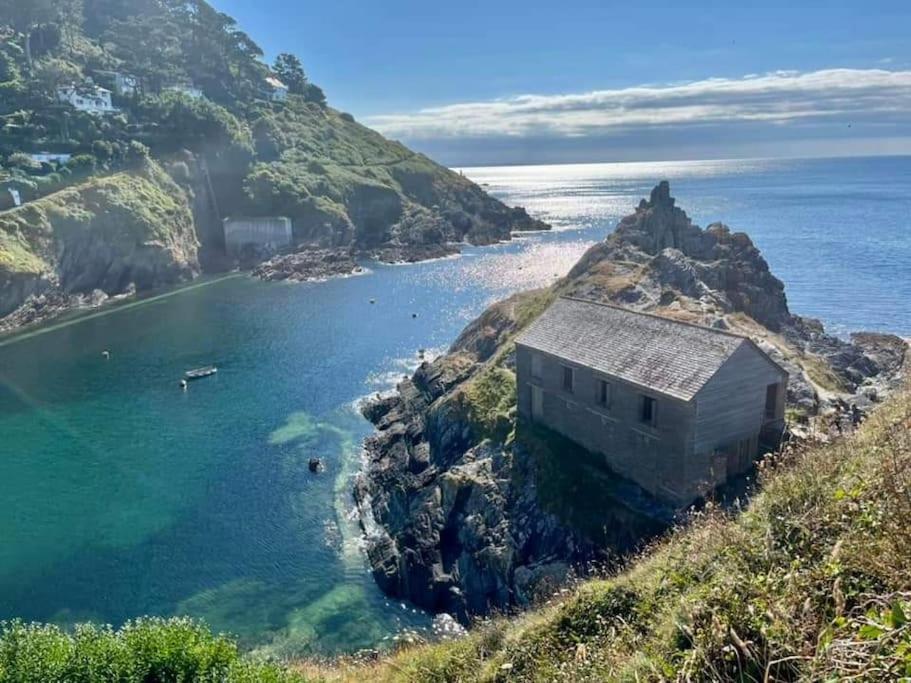 Bijou Coastal Apartment In Polperro With Hot Tub Onsite Parking Downhill Walk To Village Kültér fotó